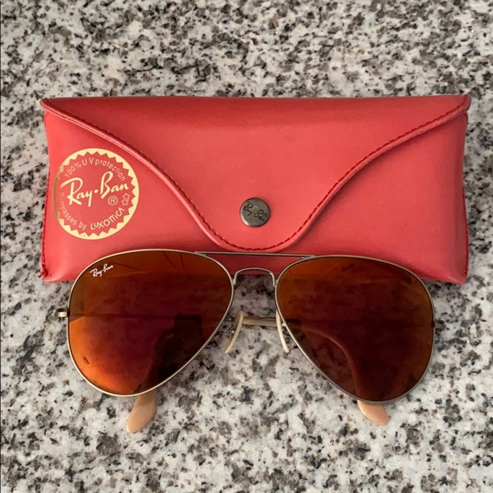 Ray ban aviator sunglasses